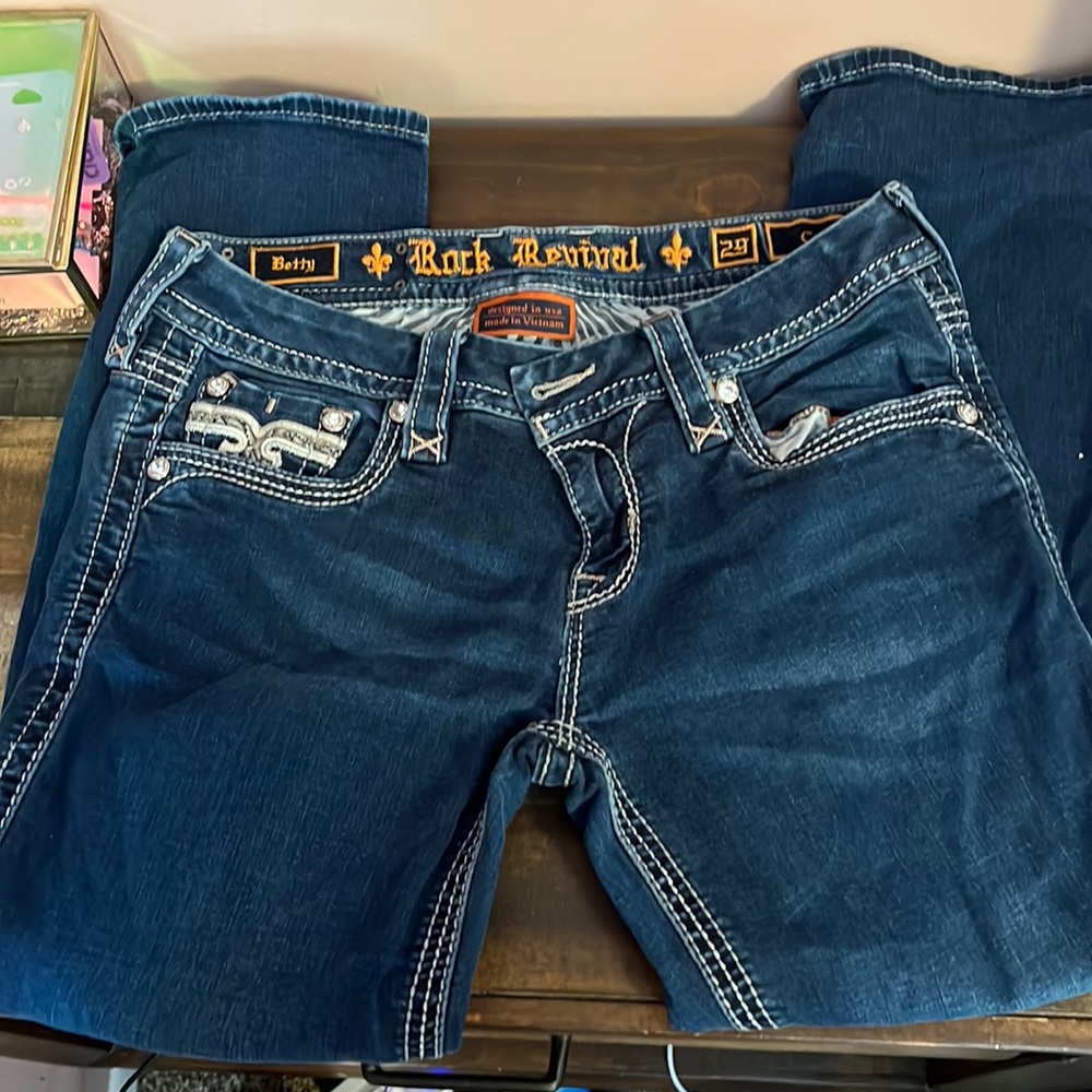 Rock revival crop